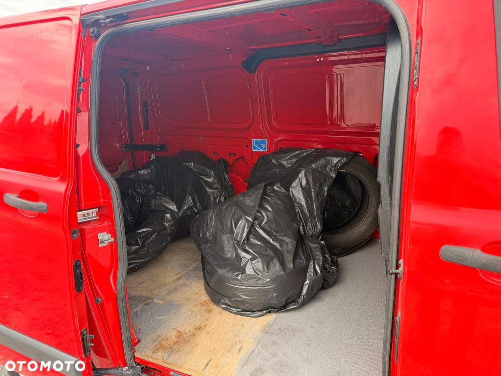 Ford Transit Custom - 8