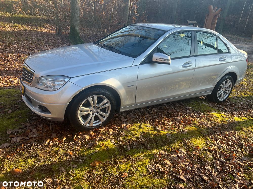 Mercedes-Benz Klasa C 180 Kompressor BlueEFFICIENCY Elegance - 1