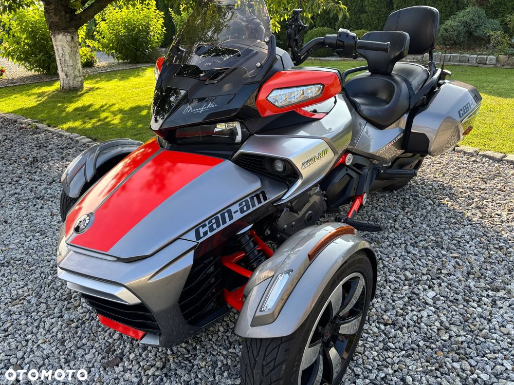 Can-Am Spyder - 3