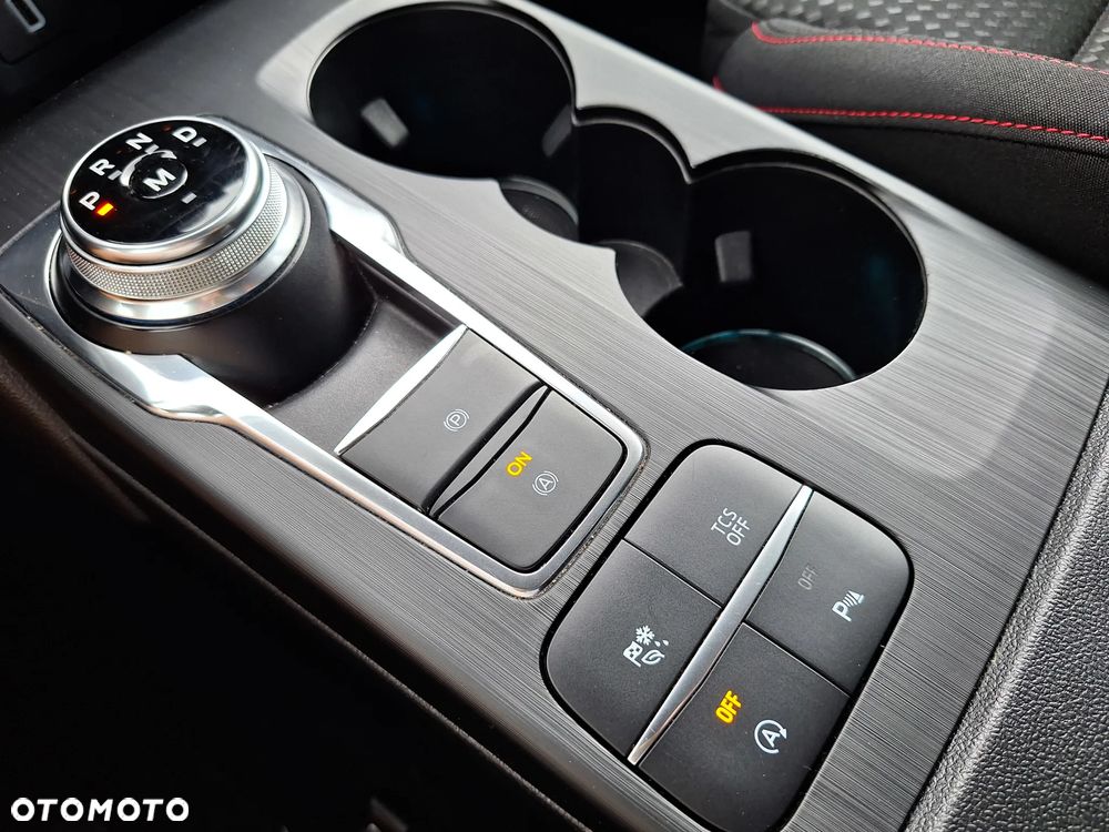 Ford Focus 1.5 EcoBoost ST-Line - 35