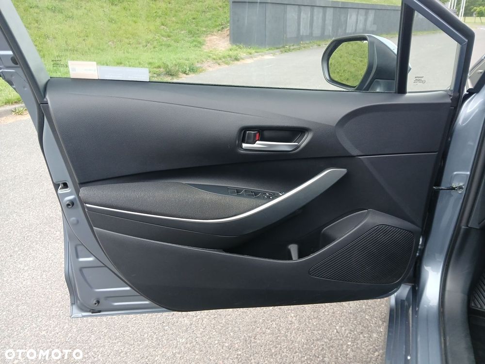 Toyota Corolla - 40