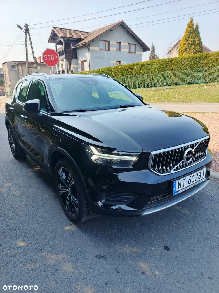 Volvo XC 40 T4 Plug-In Hybrid Core - 2