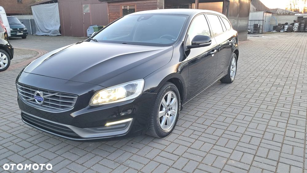Volvo V60 D3 Base - 3