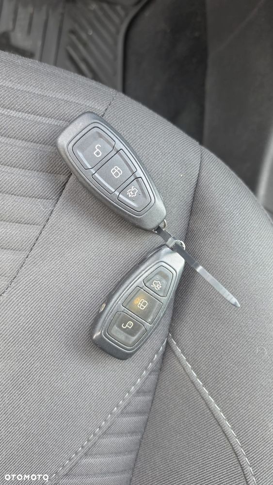 Ford Focus 1.5 TDCi DPF Start-Stopp-System Business - 27