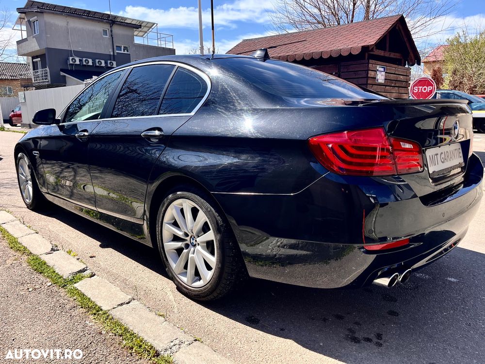 BMW Seria 5 525d Aut. Luxury Line - 10