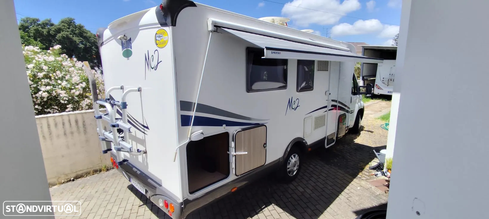 McLouis MC2 72 Cama Central e basculante - 18