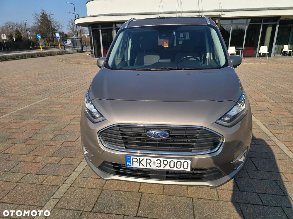 Ford Tourneo Connect Grand