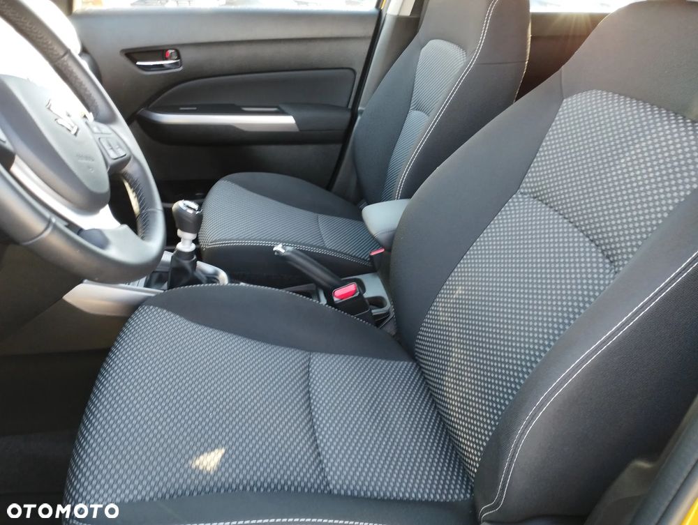 Suzuki Vitara 1.4 Boosterjet mHEV Premium Plus 2WD - 14