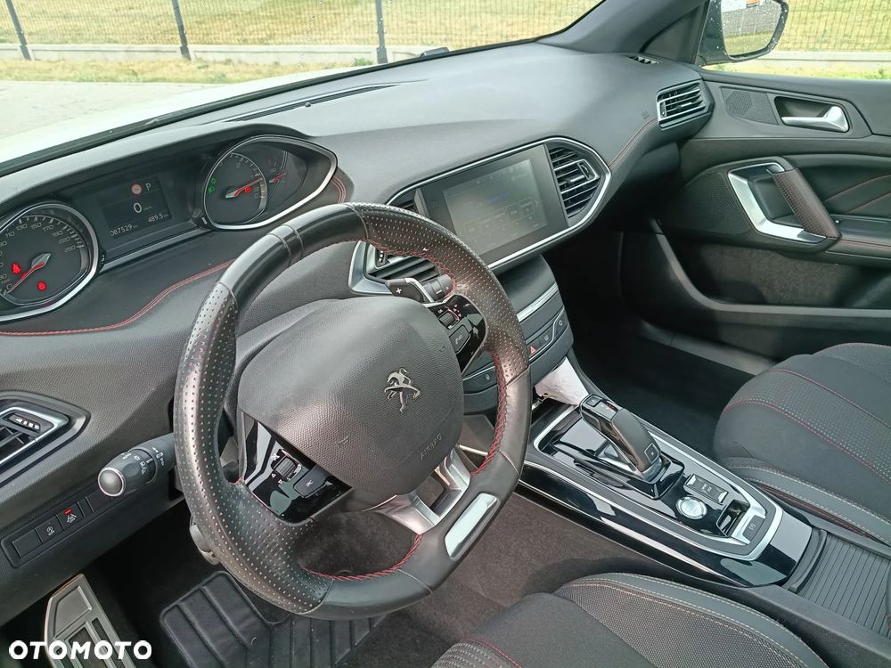 Peugeot 308 1.5 BlueHDi Active S&S EAT8 - 30