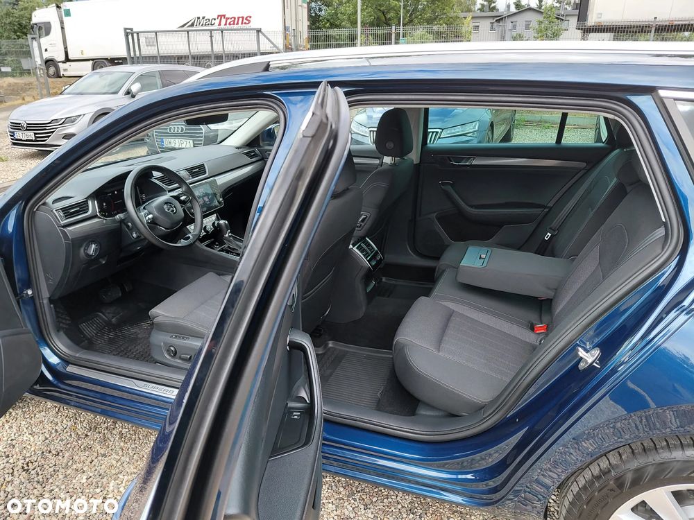 Skoda Superb 2.0 TSI Style DSG - 20