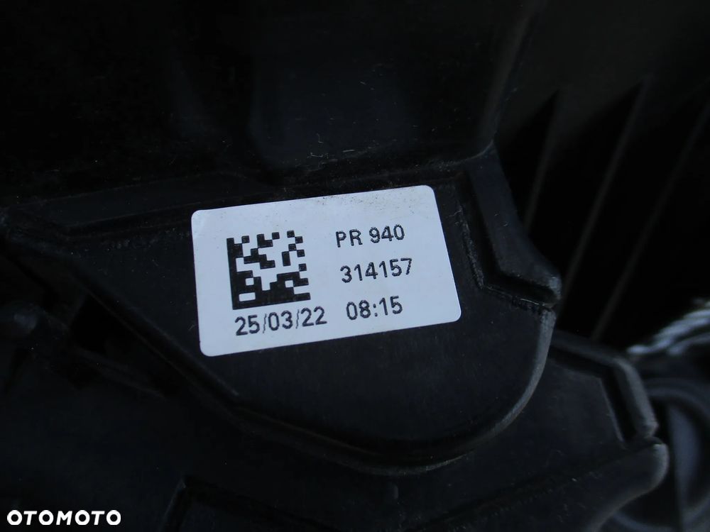 Alfa Romeo Giulietta Lift 16- LAMPA PRZÓD LEWA LUB PRAWA - 8