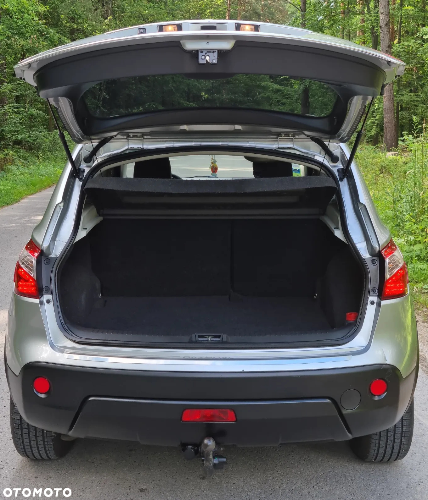 Nissan Qashqai 1.6 DCi N-Connecta - 9
