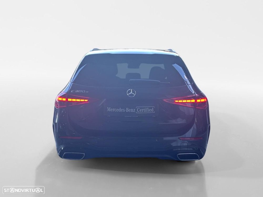 Mercedes-Benz C 300 e - 4