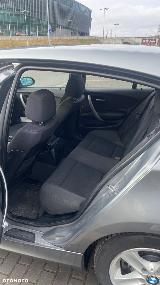 BMW Seria 1 - 19