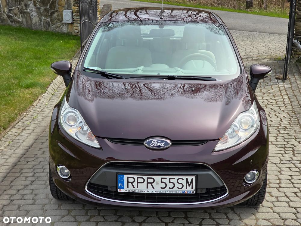 Ford Fiesta 1.4 Ghia - 24