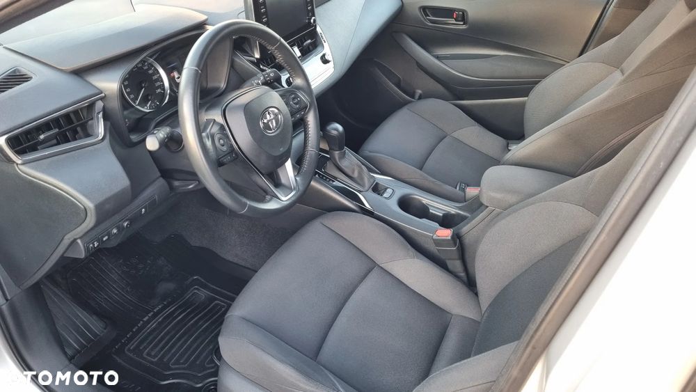 Toyota Corolla 1.8 Hybrid Comfort - 12