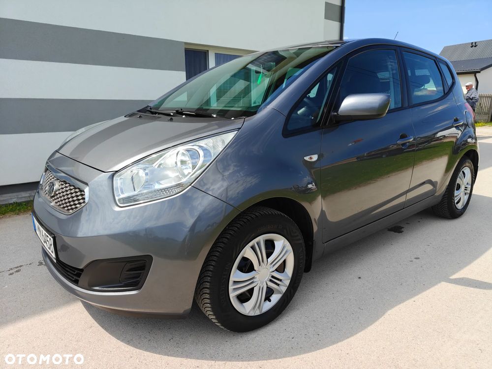 Kia Venga 1.4 CVVT Fifa World Cup Edition - 10