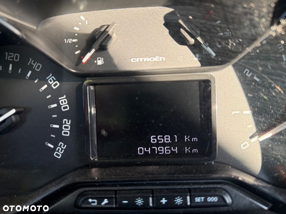 Citroën C3 Aircross 1.2 PureTech Rip Curl S&S - 8