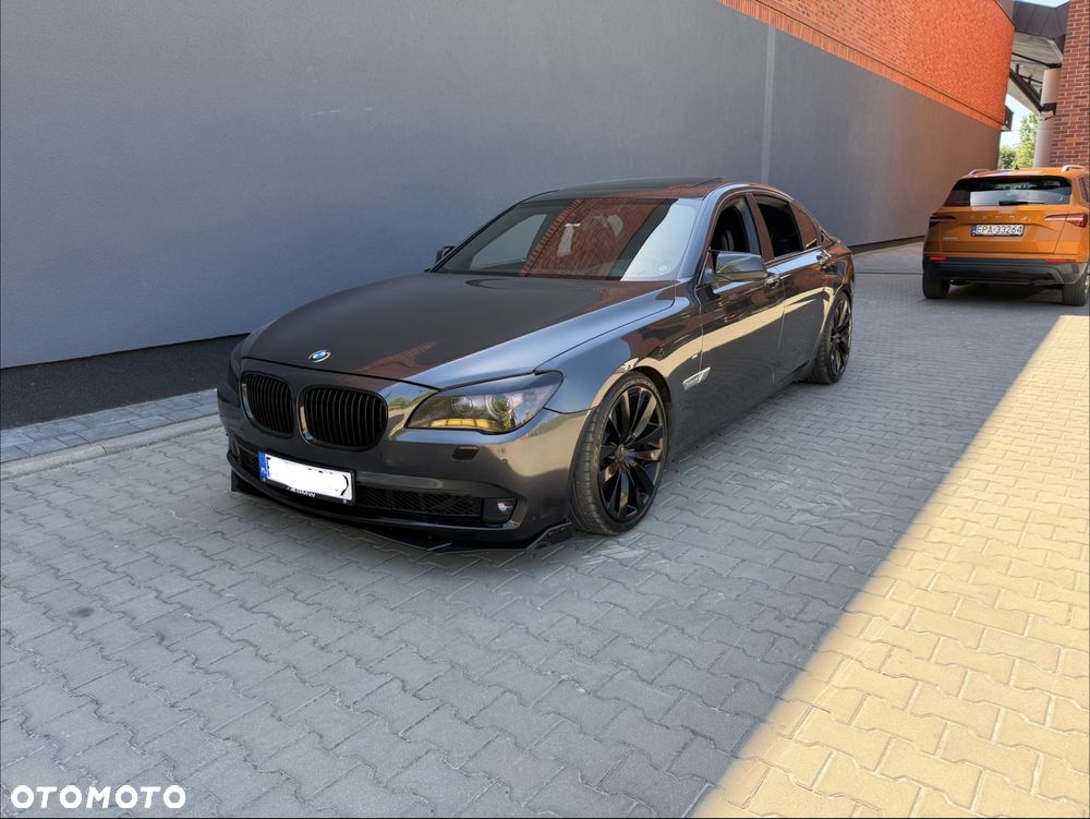 BMW Seria 7 - 1