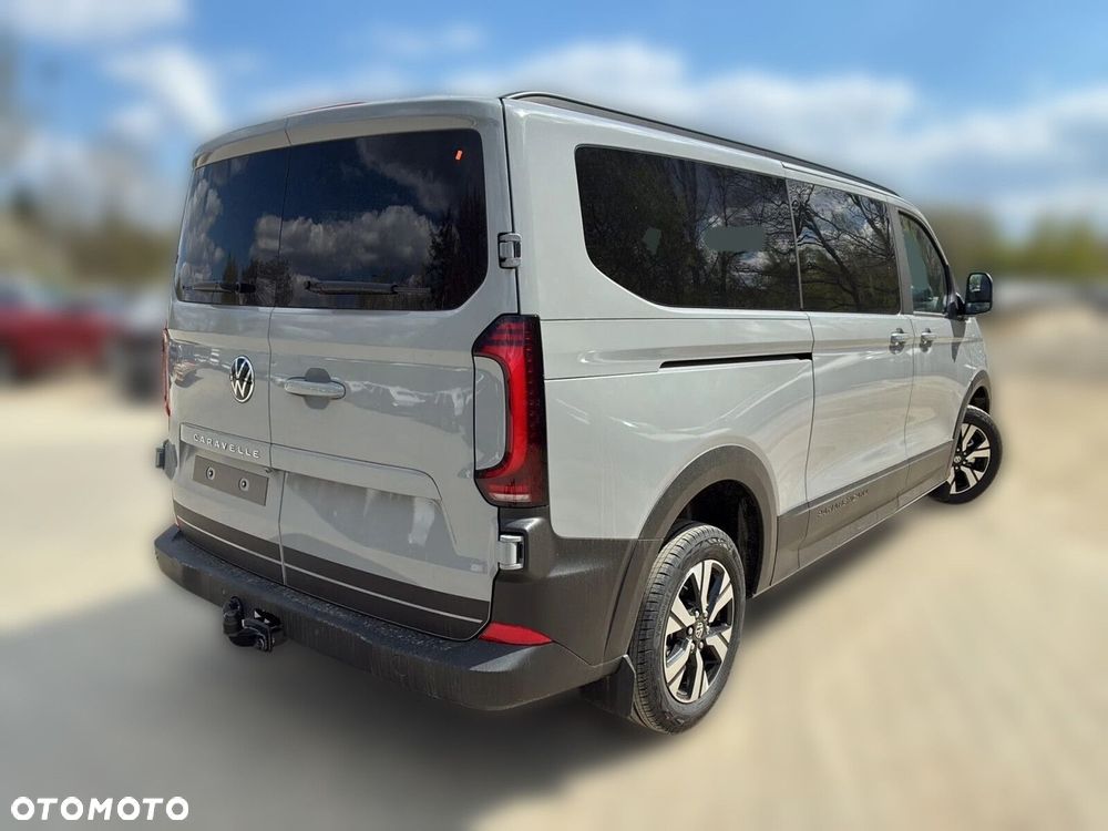 Volkswagen Caravelle - 7