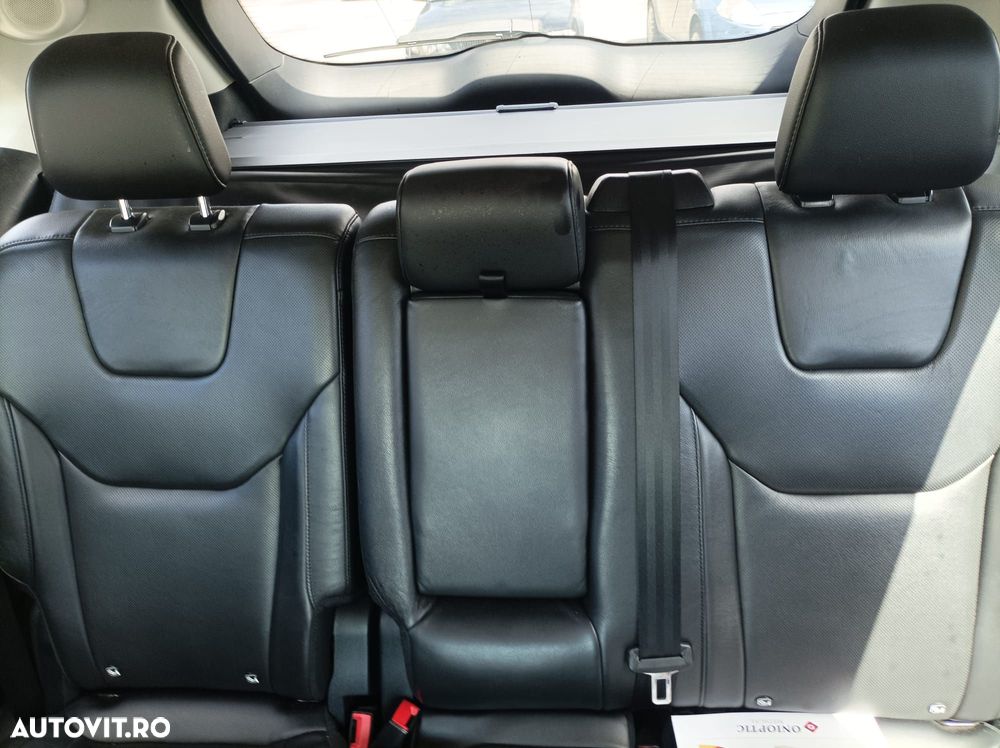 Ford Edge - 3