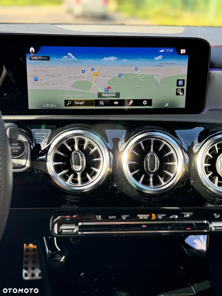 Mercedes-Benz CLA - 18