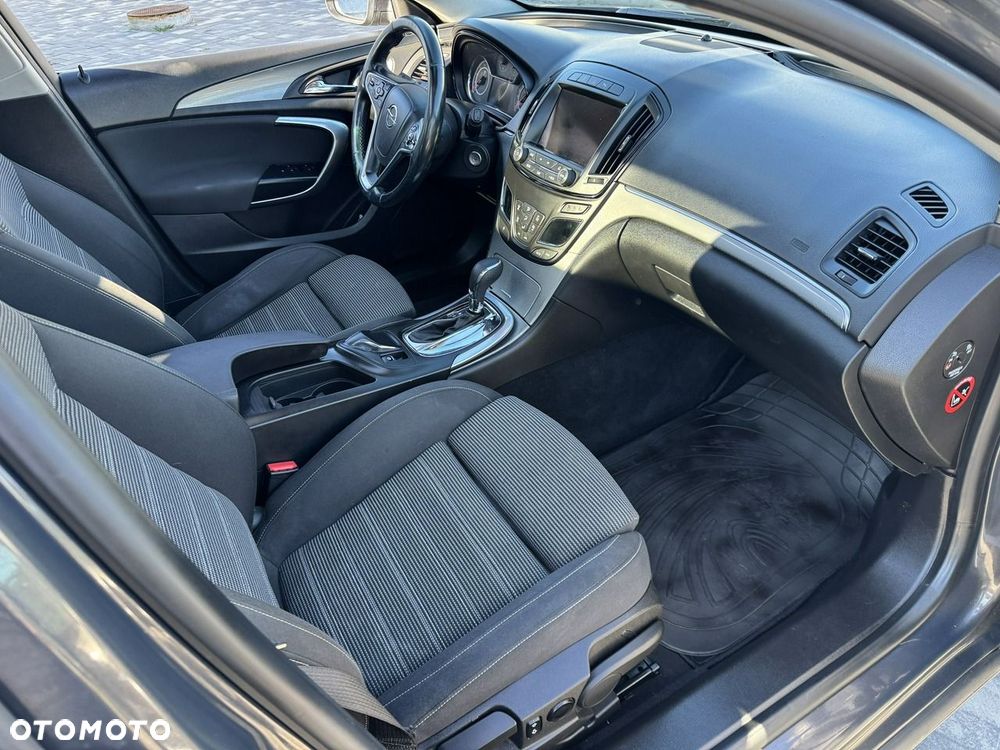 Opel Insignia - 27