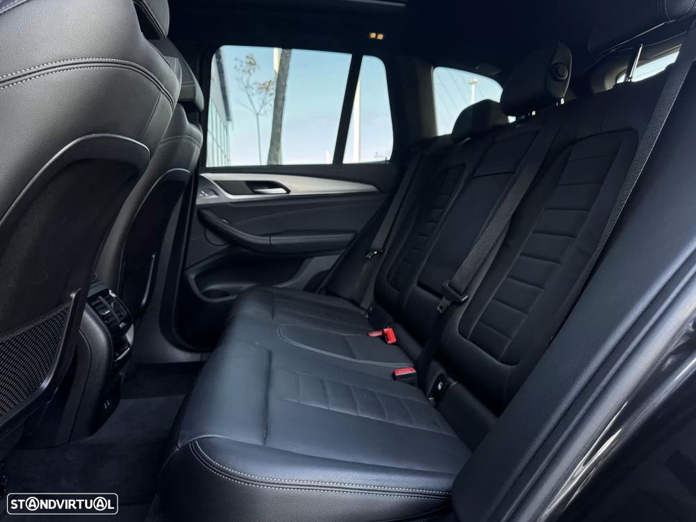 BMW iX3 Impressive - 35