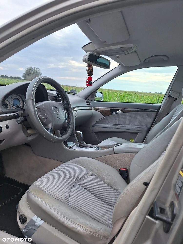 Mercedes-Benz Klasa E - 20