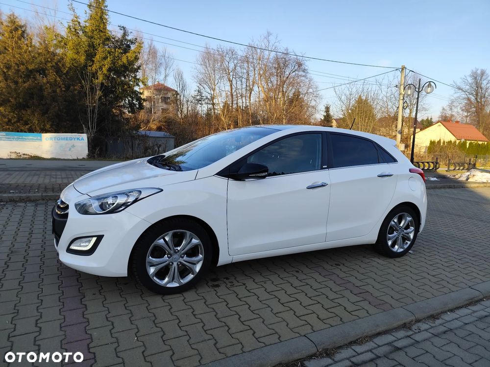 Hyundai i30 1.6 Fifa World Cup Edition - 2