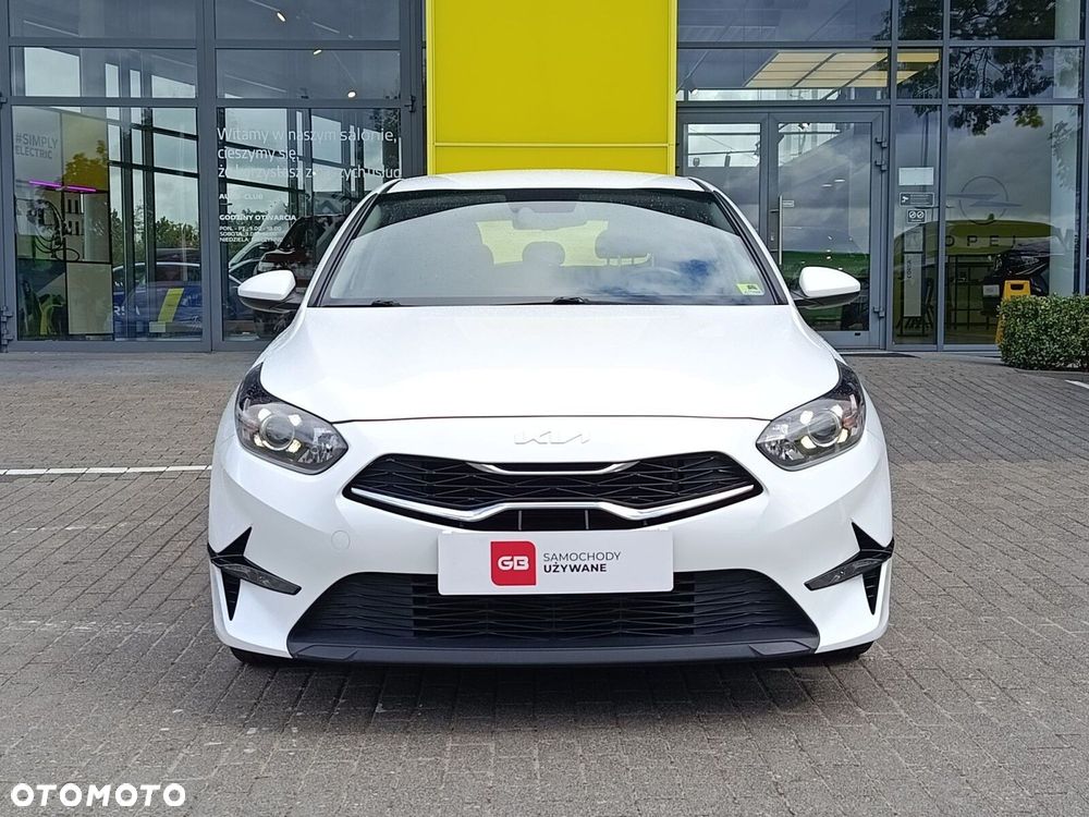 Kia Ceed 1.5 T-GDI M - 3