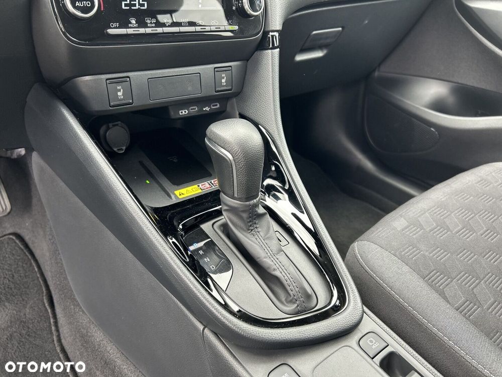Toyota Yaris Hybrid 1.5 Style - 20