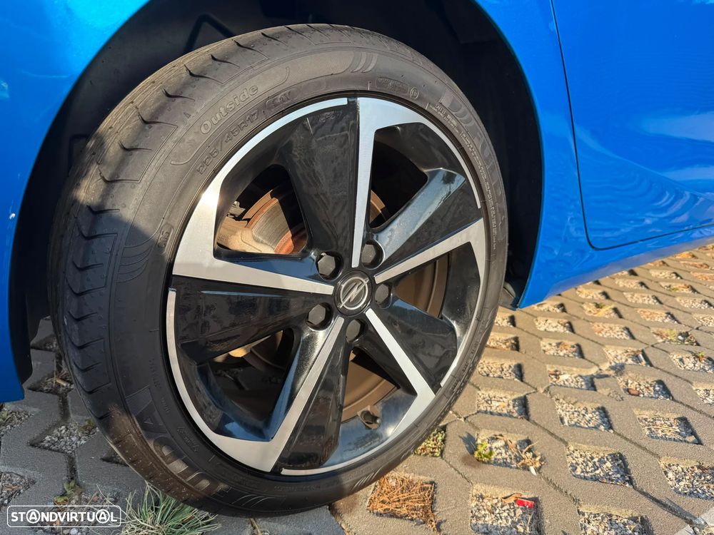 Opel Astra 2023 photo 4