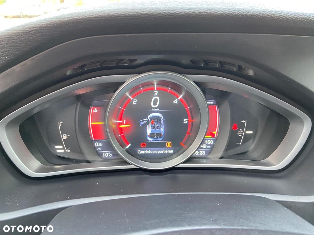 Volvo V40 D2 Kinetic - 38