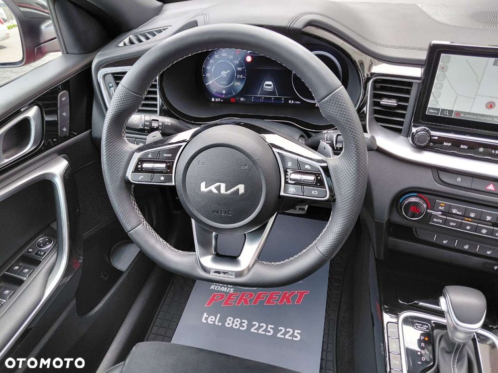 Kia ProCeed - 22
