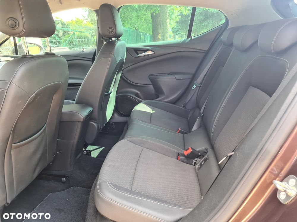 Opel Astra - 14