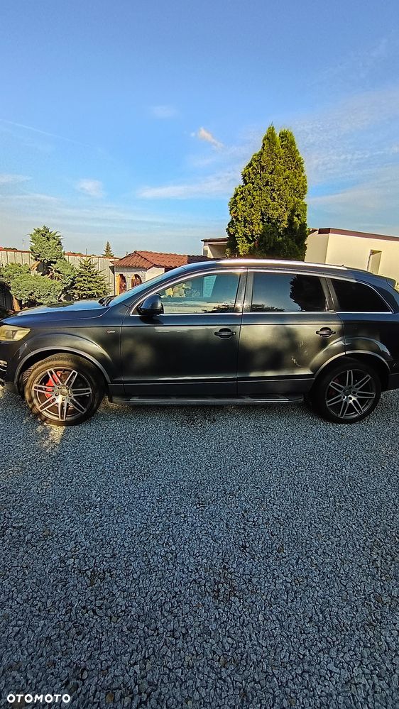 Audi Q7 - 3
