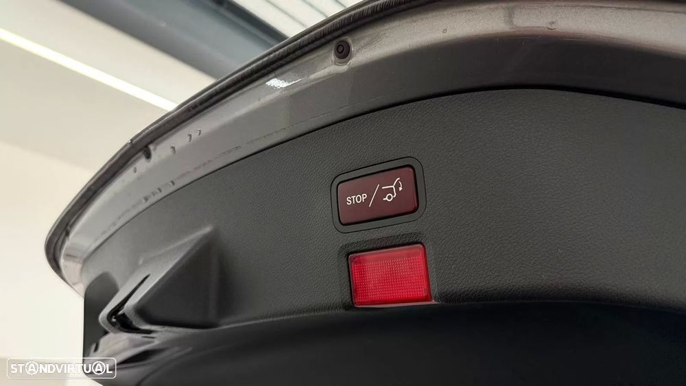 Mercedes-Benz CLA 180 d Shooting Brake Urban - 11