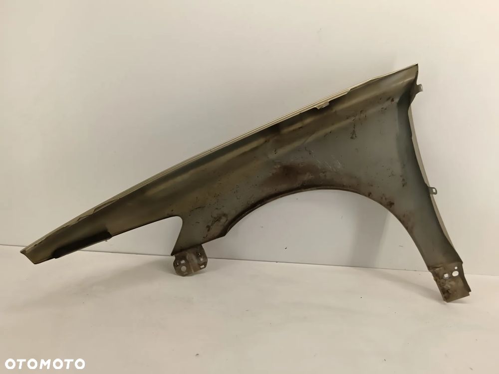 błotnik prawy przedni VOLVO S40 II V50 04-08 488-46 - 4