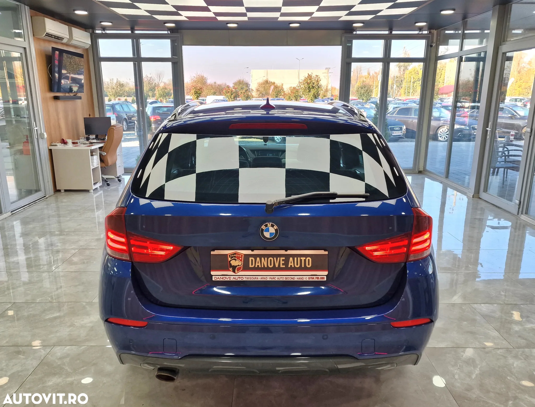 BMW X1 xDrive20d Aut. Sport Line - 11