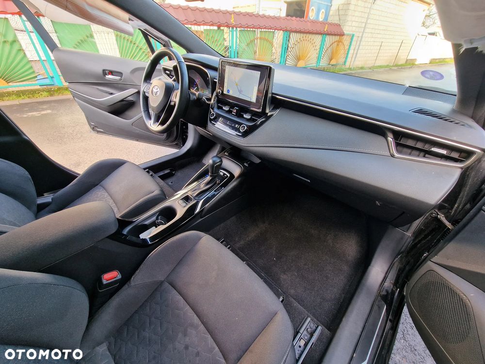 Toyota Corolla 1.8 Business Edition - 13