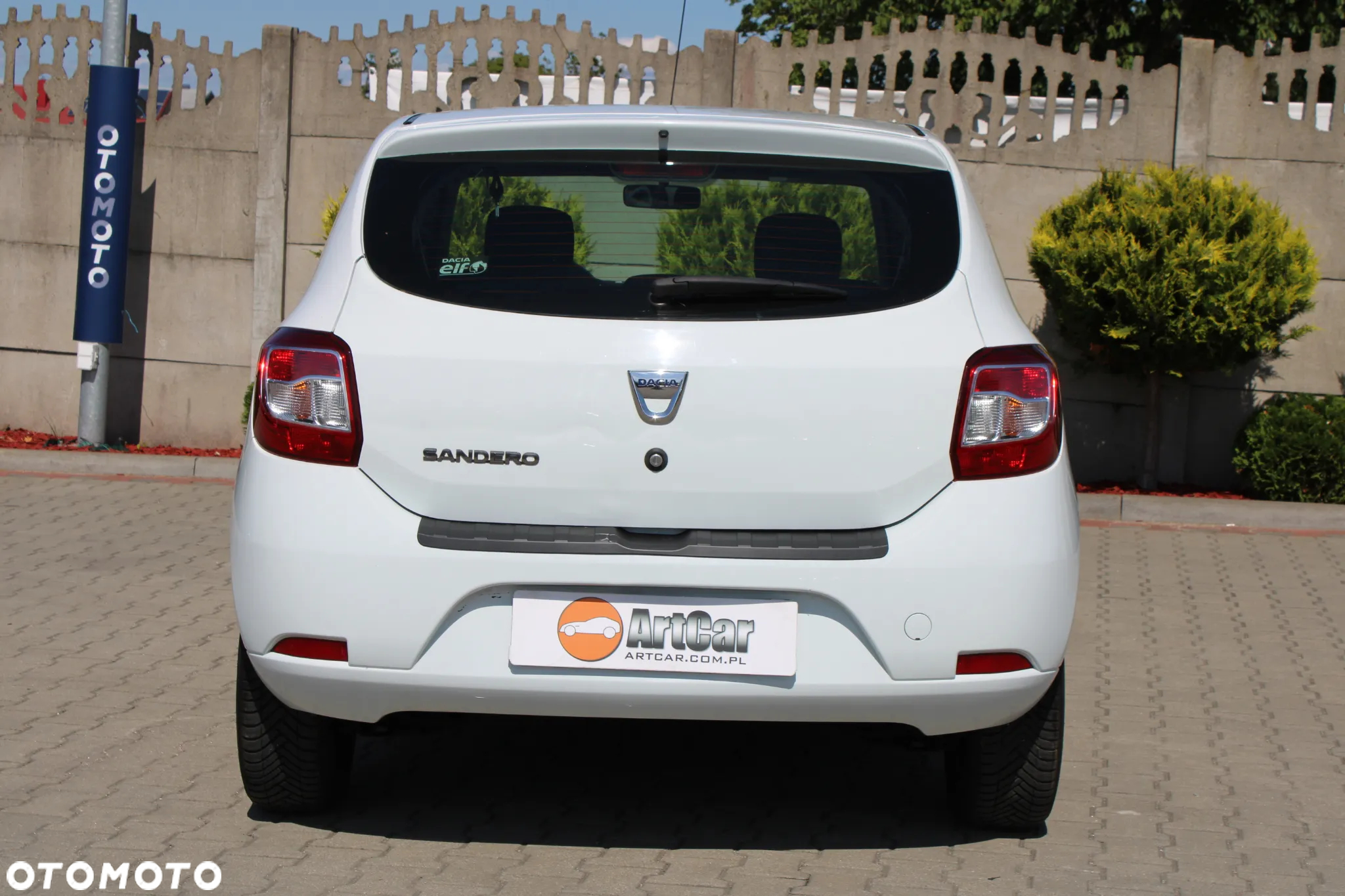 Dacia Sandero 1.2 16V 75 Ambiance - 8