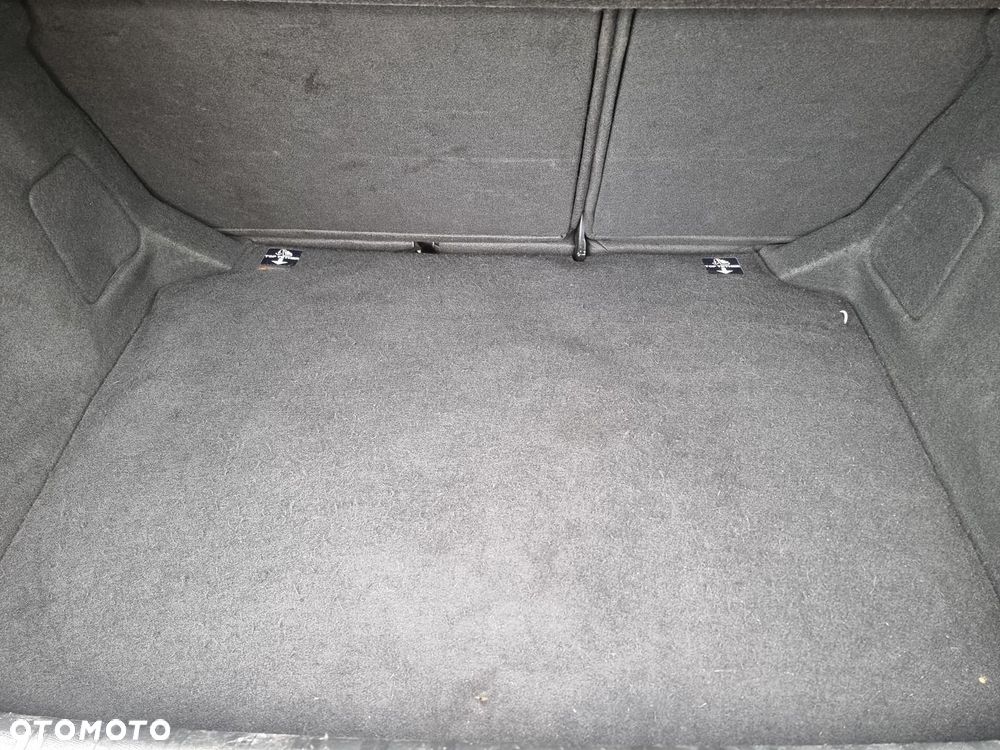 Peugeot 308 1.5 BlueHDi Active S&S - 23