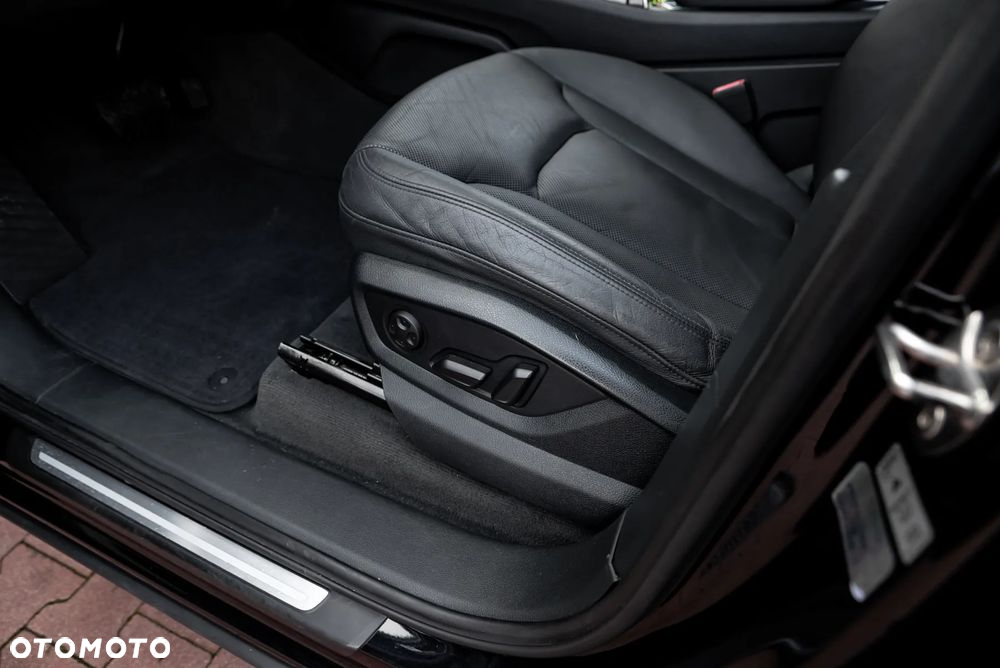 Audi Q7 3.0 TFSI Quattro Tiptronic - 21