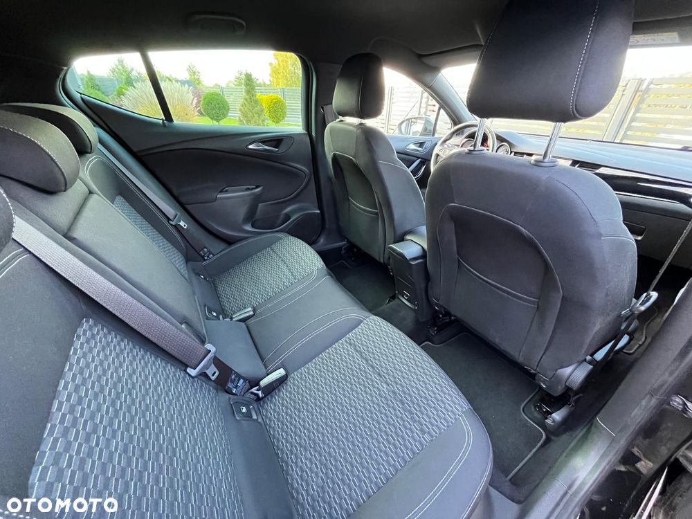 Opel Astra 1.4 Turbo Dynamic - 30