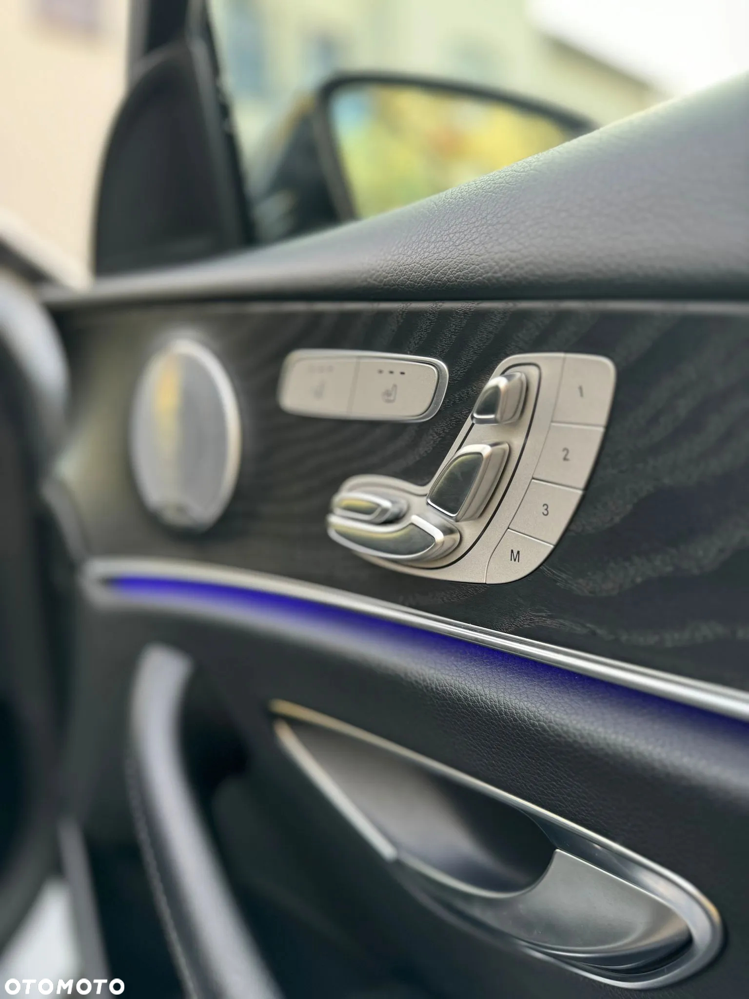 Mercedes-Benz Klasa E 400 d 4-Matic 9G-TRONIC - 18
