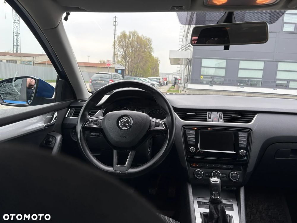 Skoda Octavia 1.4 TSI Ambition - 7