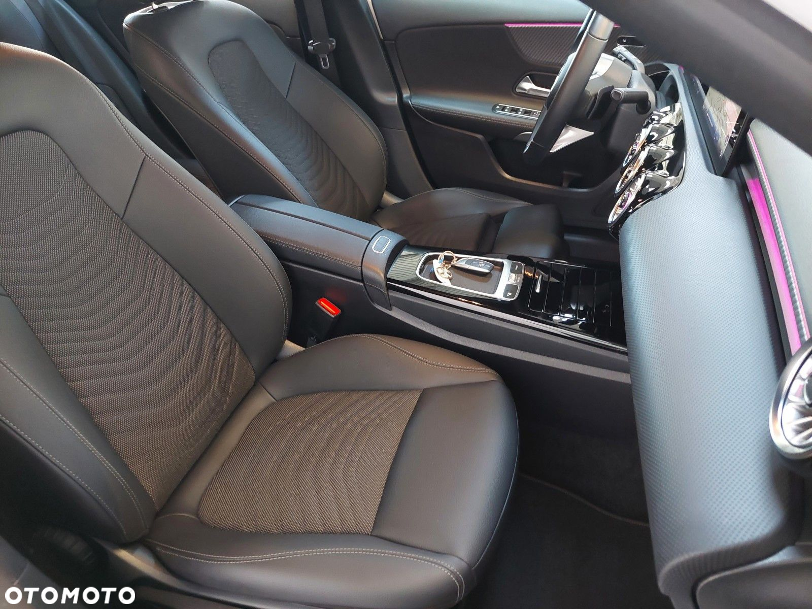 Mercedes-Benz Klasa A 200 Progressive 7G-DCT - 23