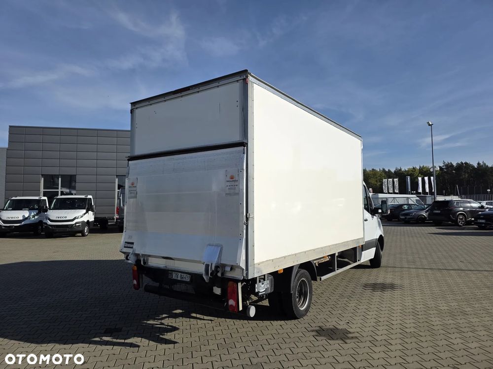 Mercedes-Benz Sprinter 514 Bliźniaki Kontener z Winda 8EP - 3
