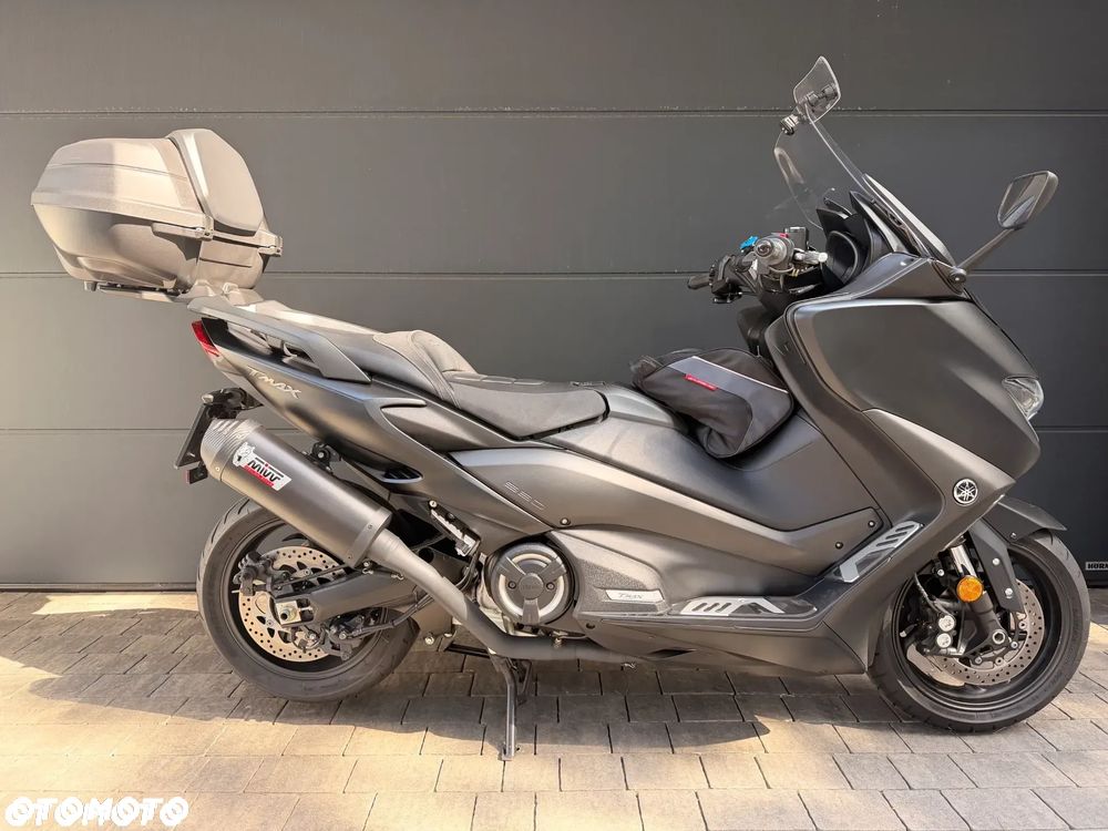Yamaha Tmax - 24